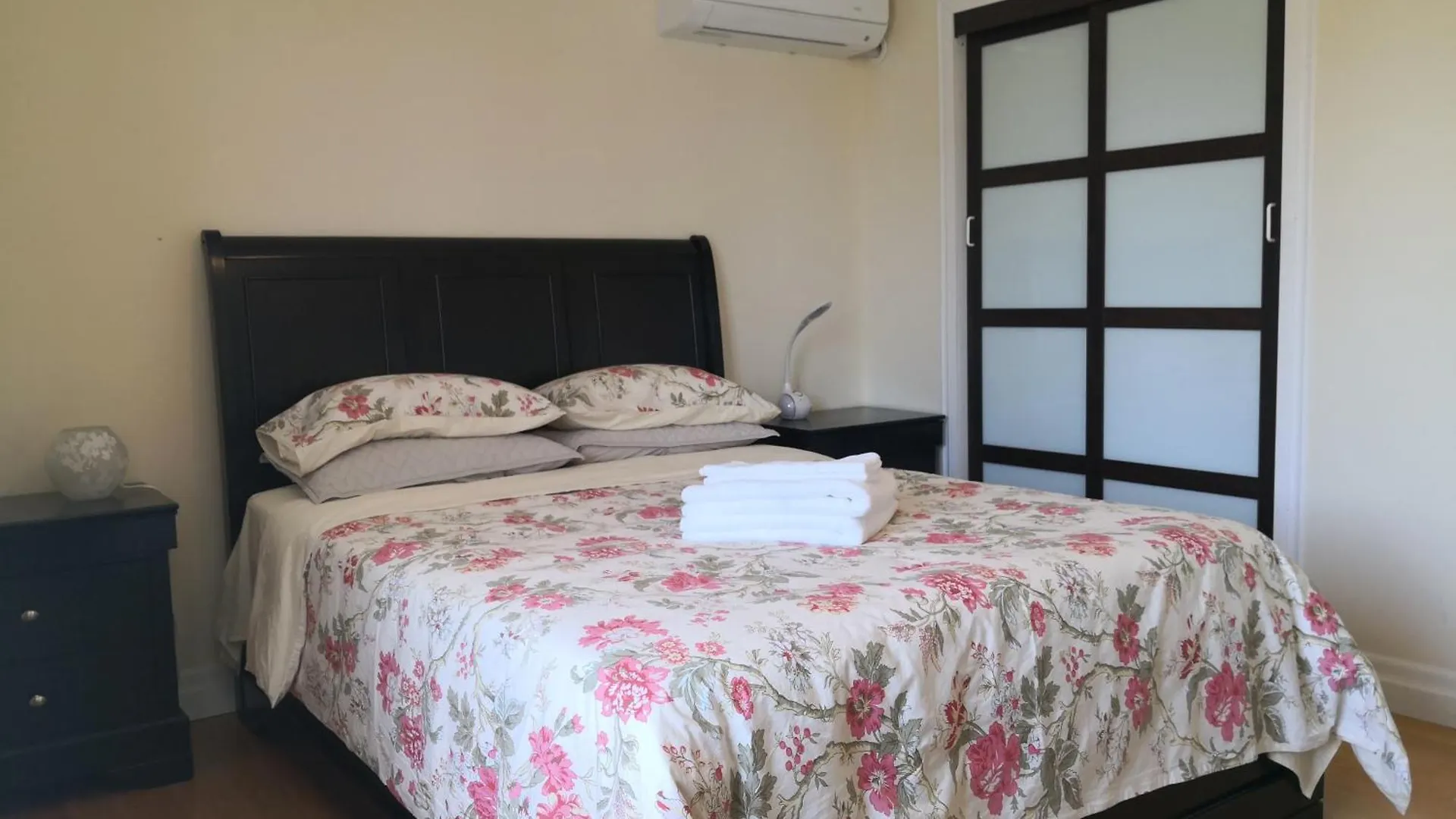Dairy Homestay Торонто