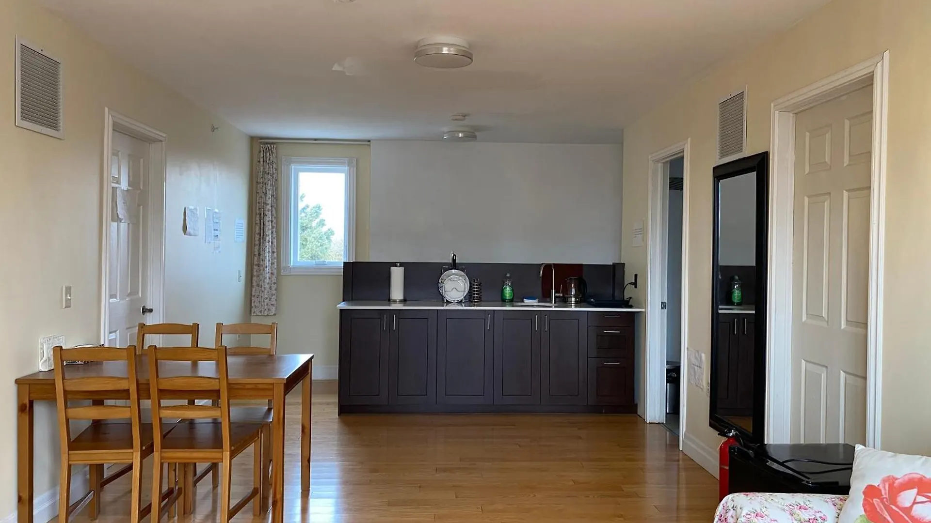 Dairy Homestay Торонто